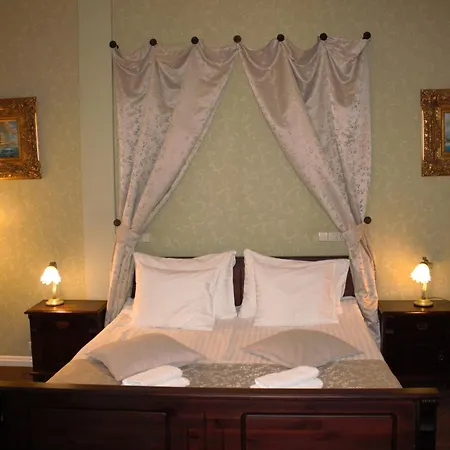 Taanilinna Hotel