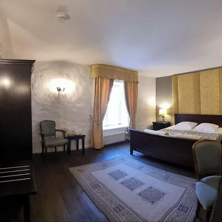 Taanilinna 3* Tallinn