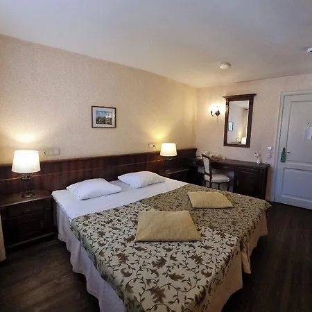 Taanilinna Hotell 3*