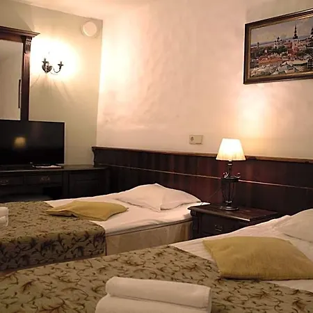Hotel Taanilinna 3*