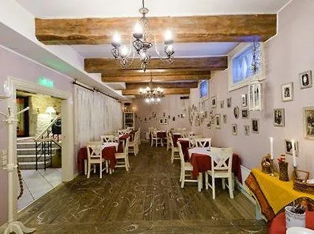 Taanilinna