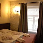Hotell Taanilinna