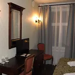 Taanilinna Hotell 3*