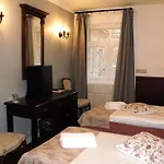Taanilinna 3* Tallinn
