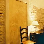 Hotell Taanilinna 3*