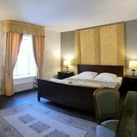 Hotel Taanilinna